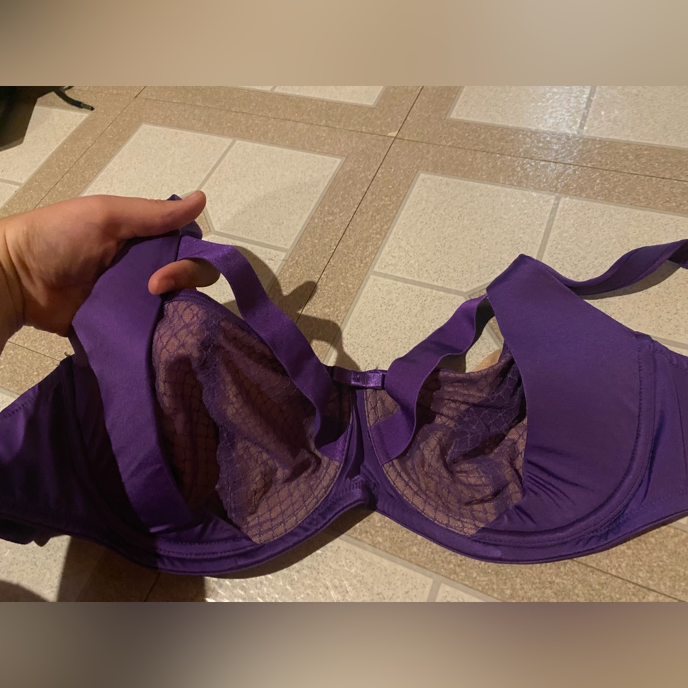 Purple strappy underwire bra / bralette- Fredericks of Hollywood size 40DD